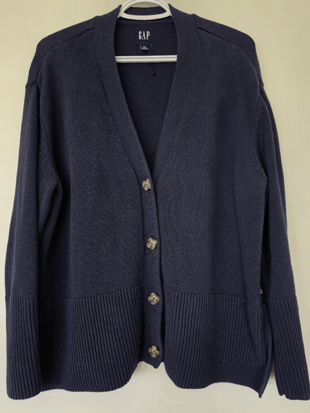 GAP Navy V-Neck Button Cardigan Sweater Women's Large.